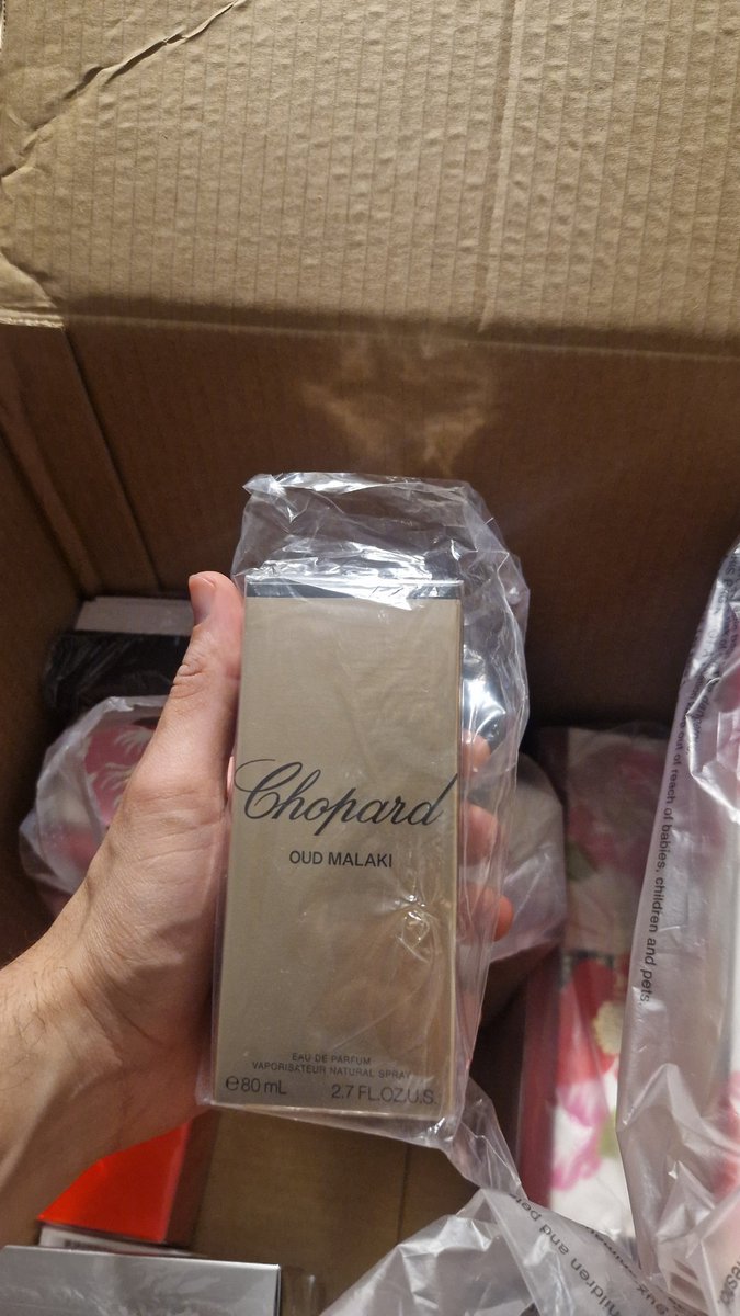 saposparfums's tweet photo. Quelques photos de l'arrivage du jour. Remise en main propre demain sur Paris pour ceux qui veulent! https://t.co/mTR8AOIwxM