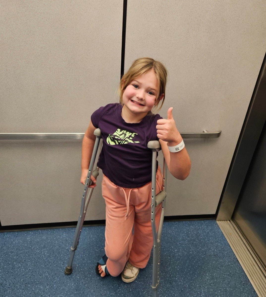 ShrinersBoston's tweet image. Meet Harper, an 8-year-old sports star, who is thriving after receiving specialized burn care at @ShrinersBoston. Harper’s family is especially grateful for the medical staff. 🩷

Read Harper's story: ow.ly/rZ7e50YFK49

#ChildrensHospital #ChildHealth
#Pediatrics #BurnCare