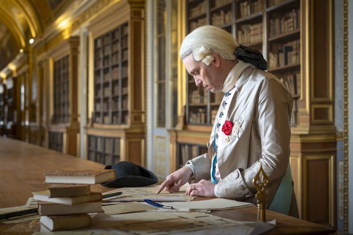 Château de Fontainebleau tweet media