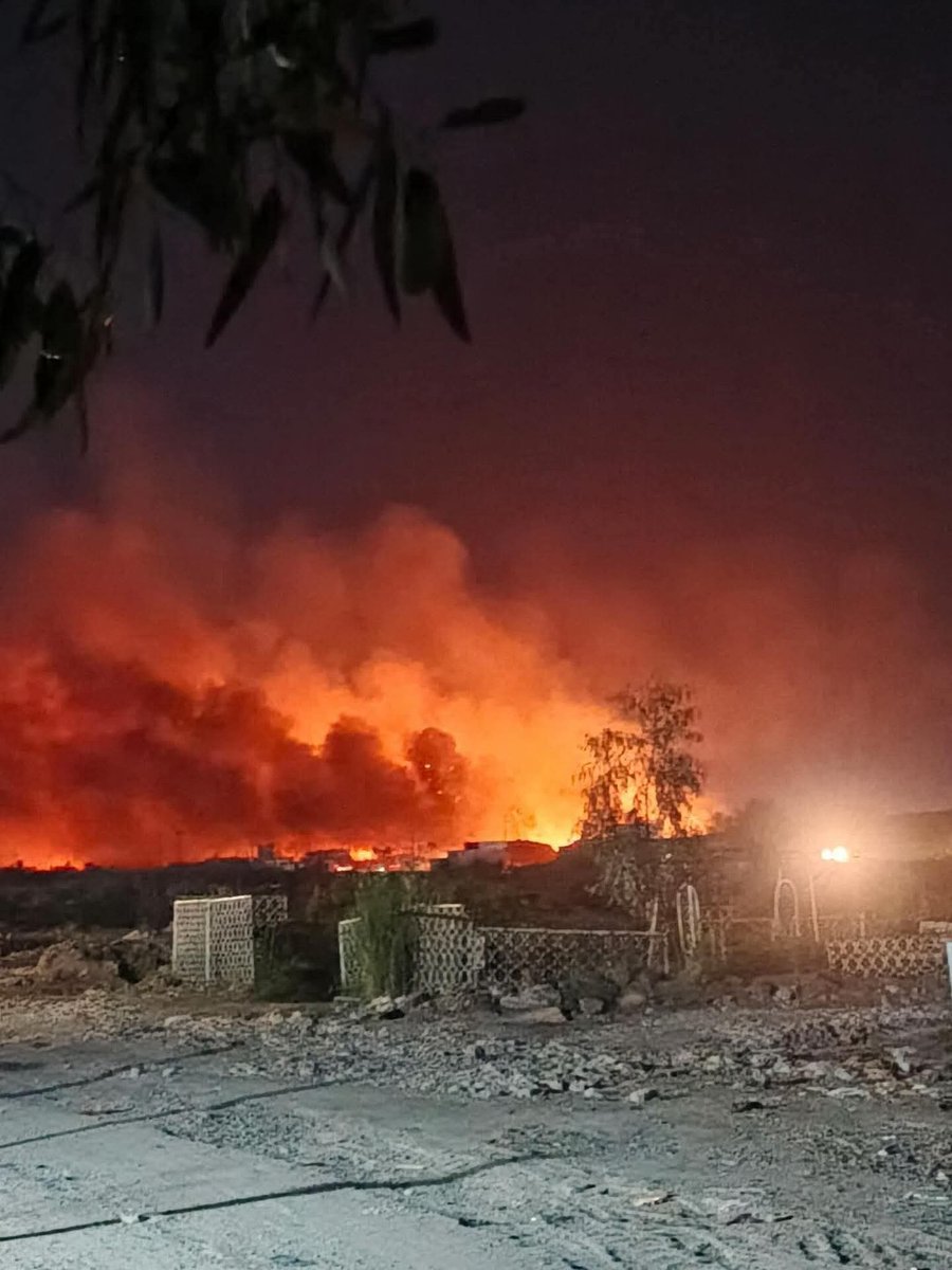 bdllh246750's tweet photo. @MEC_Tracker The closest image of the explosion https://t.co/QxQLDWqsZM