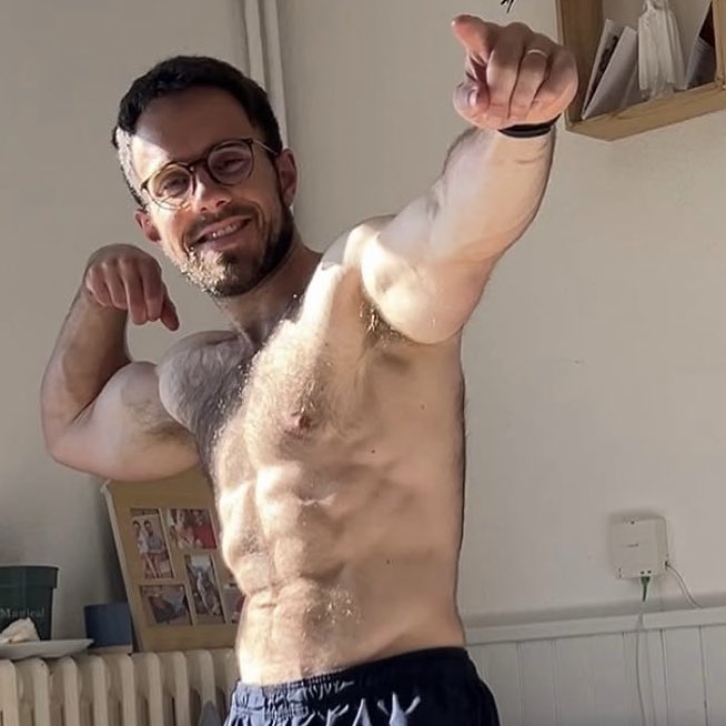 PrimalPits tweet media