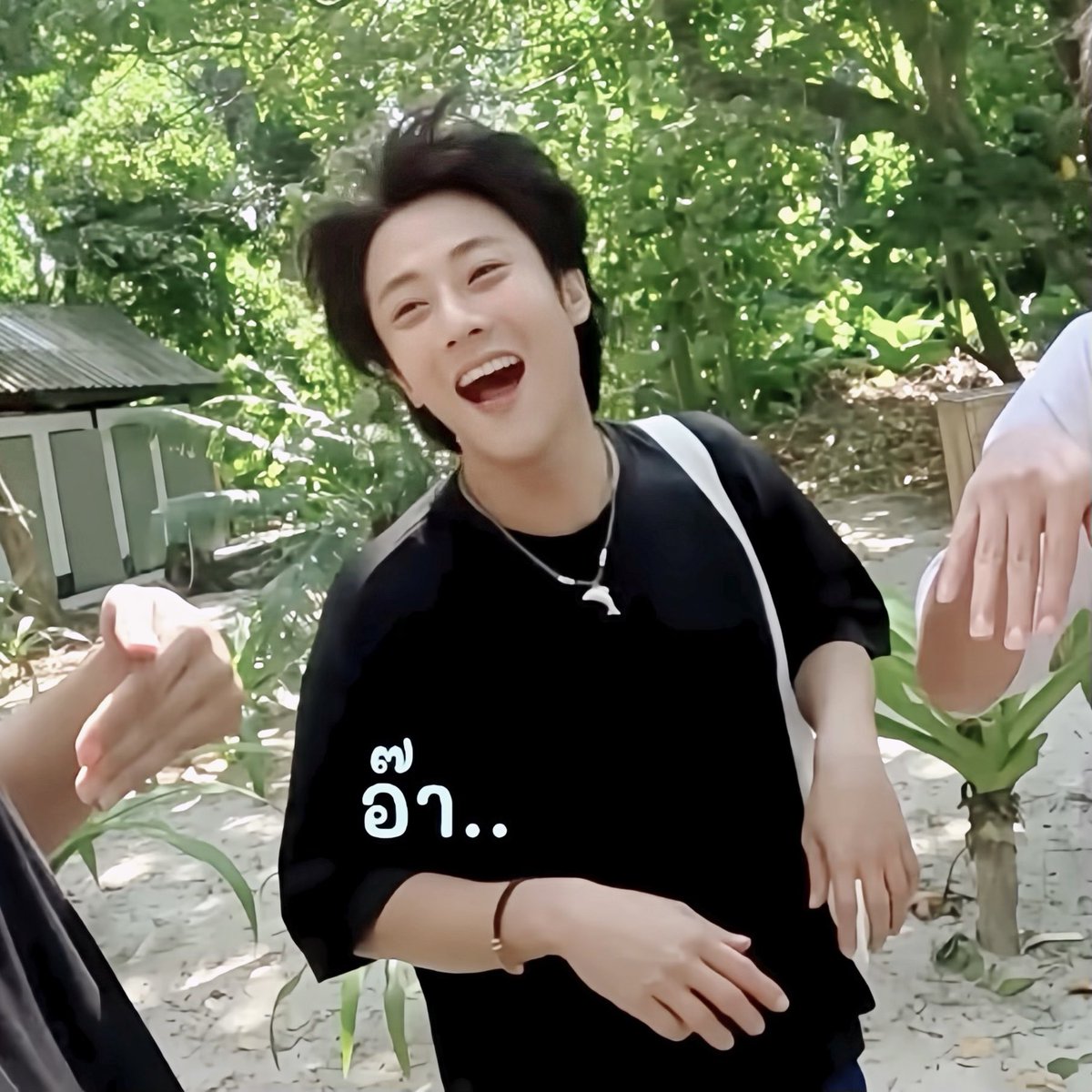 มาคัลแลนจะขับเอง!!! tweet media