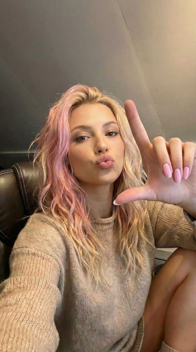 MissDemib tweet picture