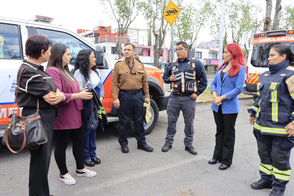 En sesión ordinaria de la Comisión de Protección Civil, presidida por <a href="/_marielasolis/">Mariela Solís</a>, el director general, <a href="/CorsarioGRD/">César Orlando Flores Sánchez</a> presentó un informe sobre el trabajo realizado al cierre de marzo, en el que destacó que fueron atendidas mil 264 emergencias y más de 40 capacitaciones.