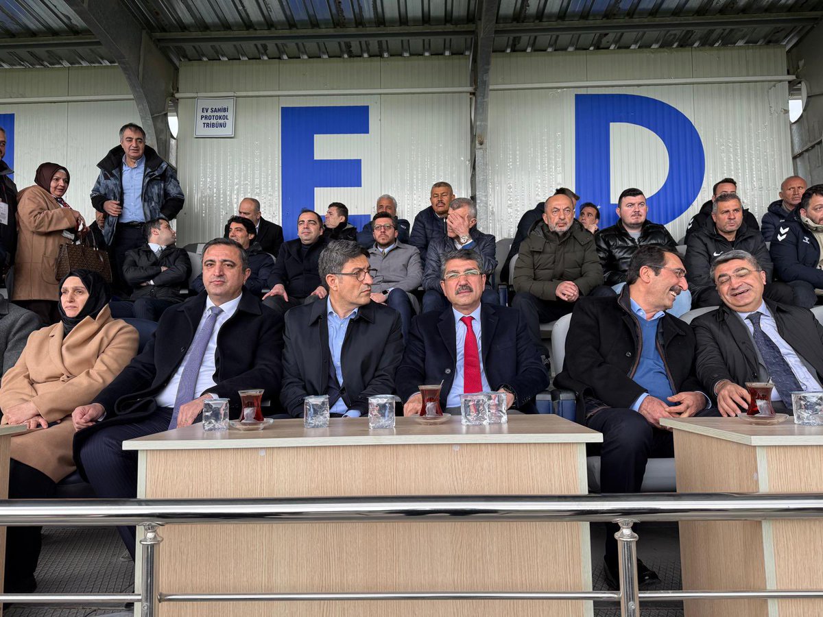 Mehmet Emin Ekmen tweet media