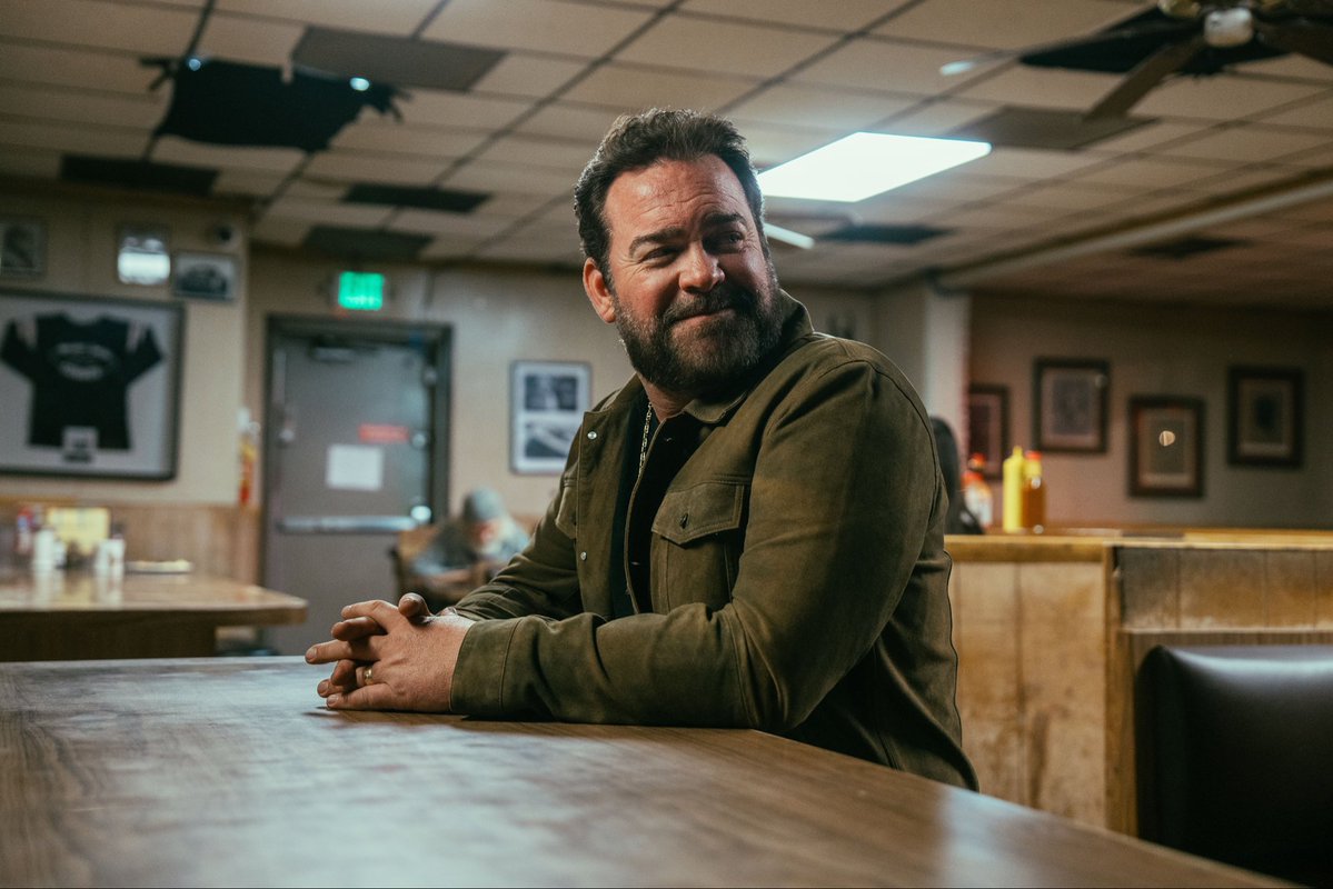 Lee Brice tweet media