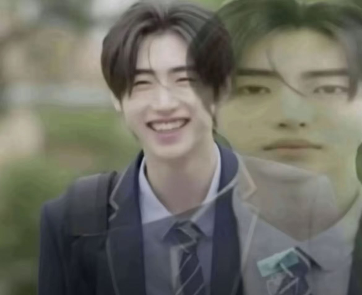 ๐ฃฒ ๐ซ๐ โท tweet media