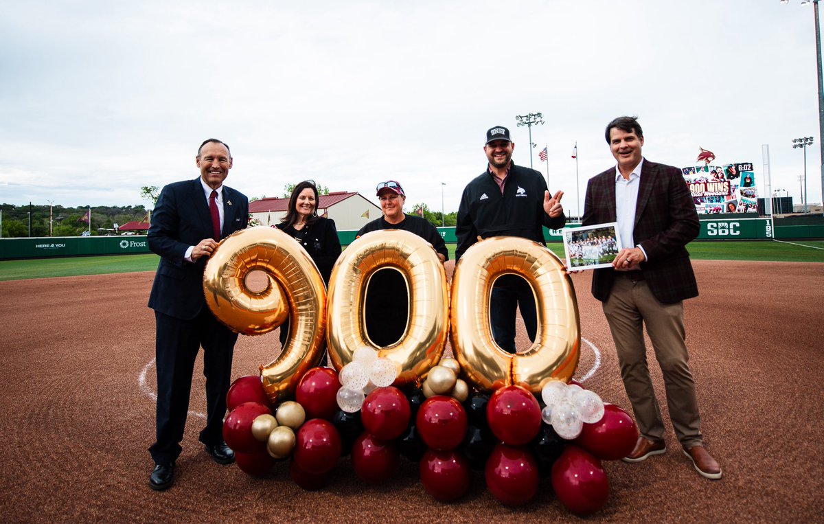 Texas State Softball tweet media