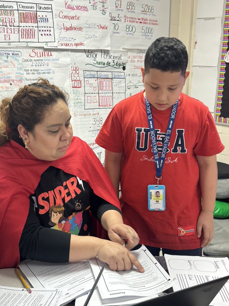 CarawayES_AISD's tweet photo. Caraway ACE staff and students are supporters of public education! #RedForPublicEd @AldineAFT6345 #AldineAFT6345 @AldineISD @LilyChavezAISD #AldineStory https://t.co/0bL4NSvFnS