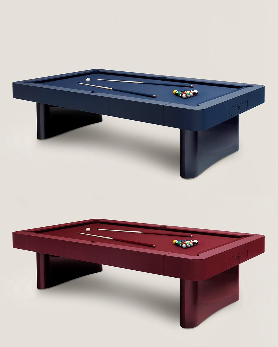 Outlander Magazine tweet media