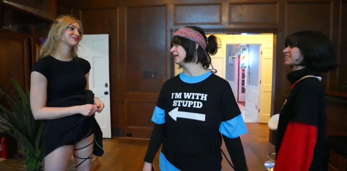 Legend of the Galactic Plant ✰ tweet media