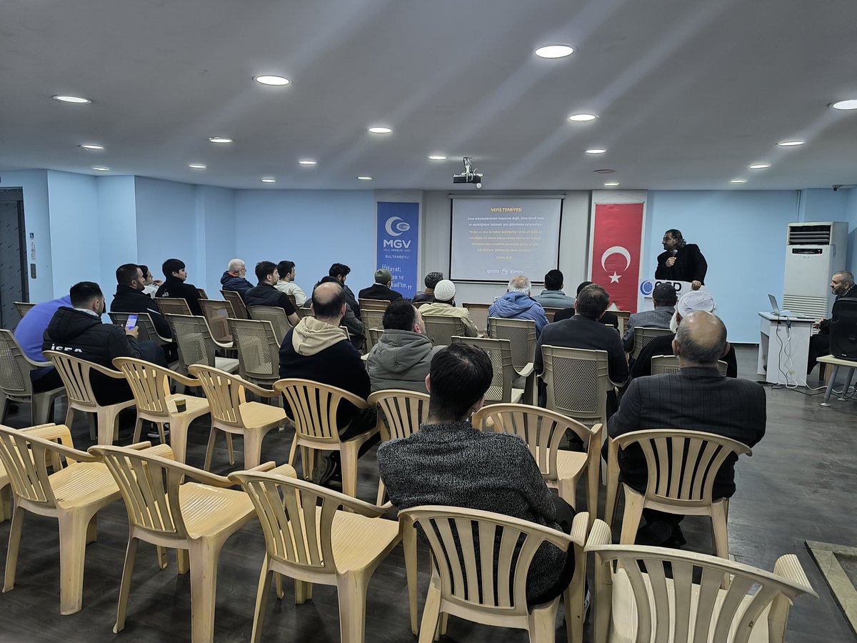 AgdSultanbeyli's tweet photo. Anadolu Gençlik Derneği Sultanbeyli İlçe Merkezi’mizde gerçekleştirdiğimiz, İlahiyatçı-Eğitimci Yusuf Voyvot hocamızın kıymetli sunumuyla “Cihadın Edasının Şartları” konulu programımızı nihayete erdirdik. 

Katılım sağlayan tüm misafirlerimize teşekkür ederiz. https://t.co/MZnElFBxF3