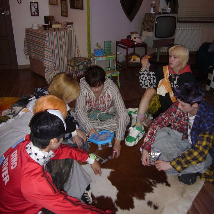 mahuˣʰ DEAD AND🦊 || saw rq!! tweet media