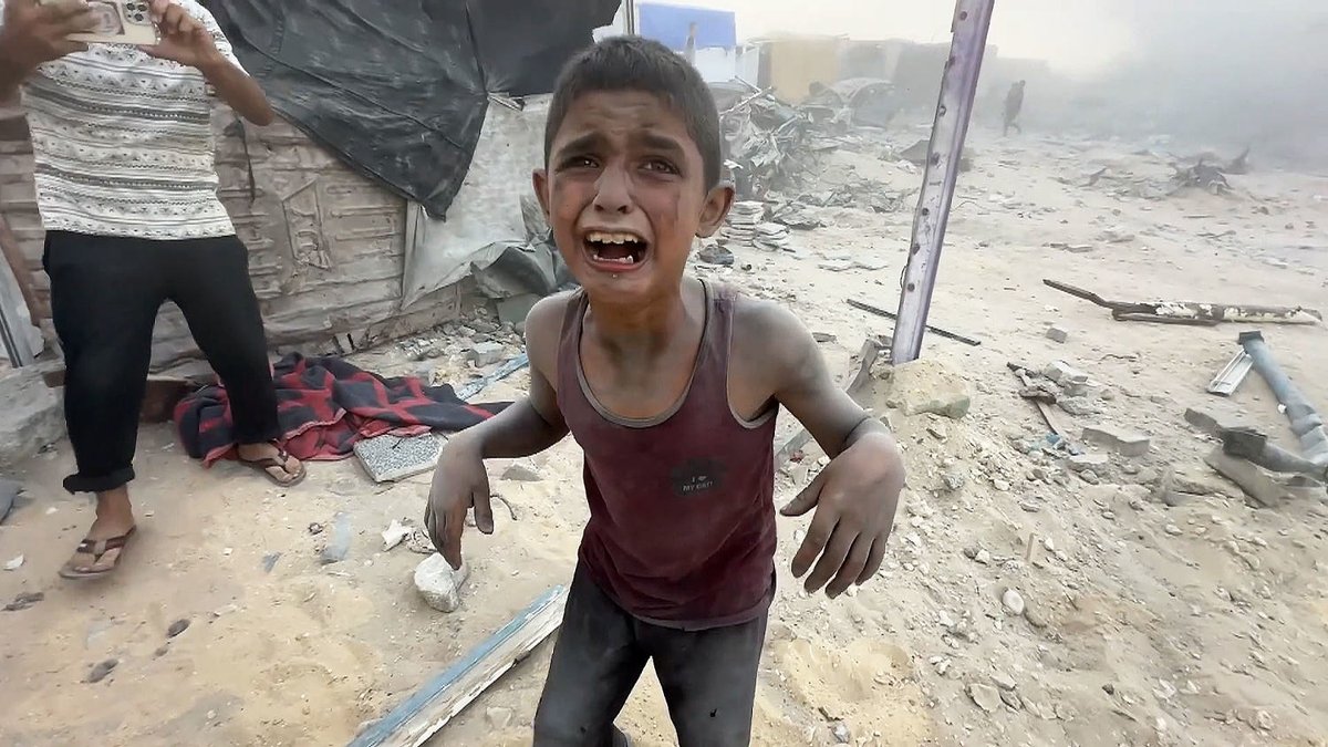 Nguyen 🇺🇸 tweet media