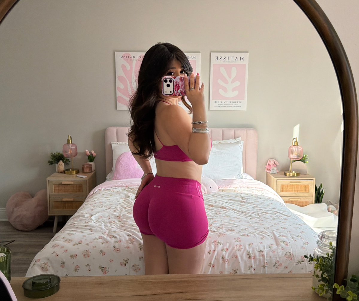 Princess Valería 🍭 tweet media