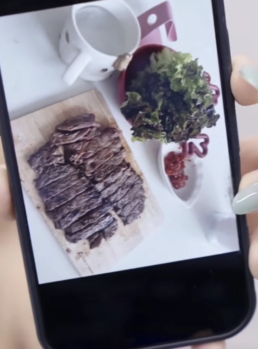 KimYooyeonFeed ᵐˢⁿᶻ tweet media