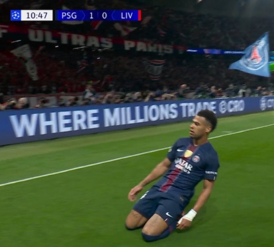 ItzCarlos tweet media