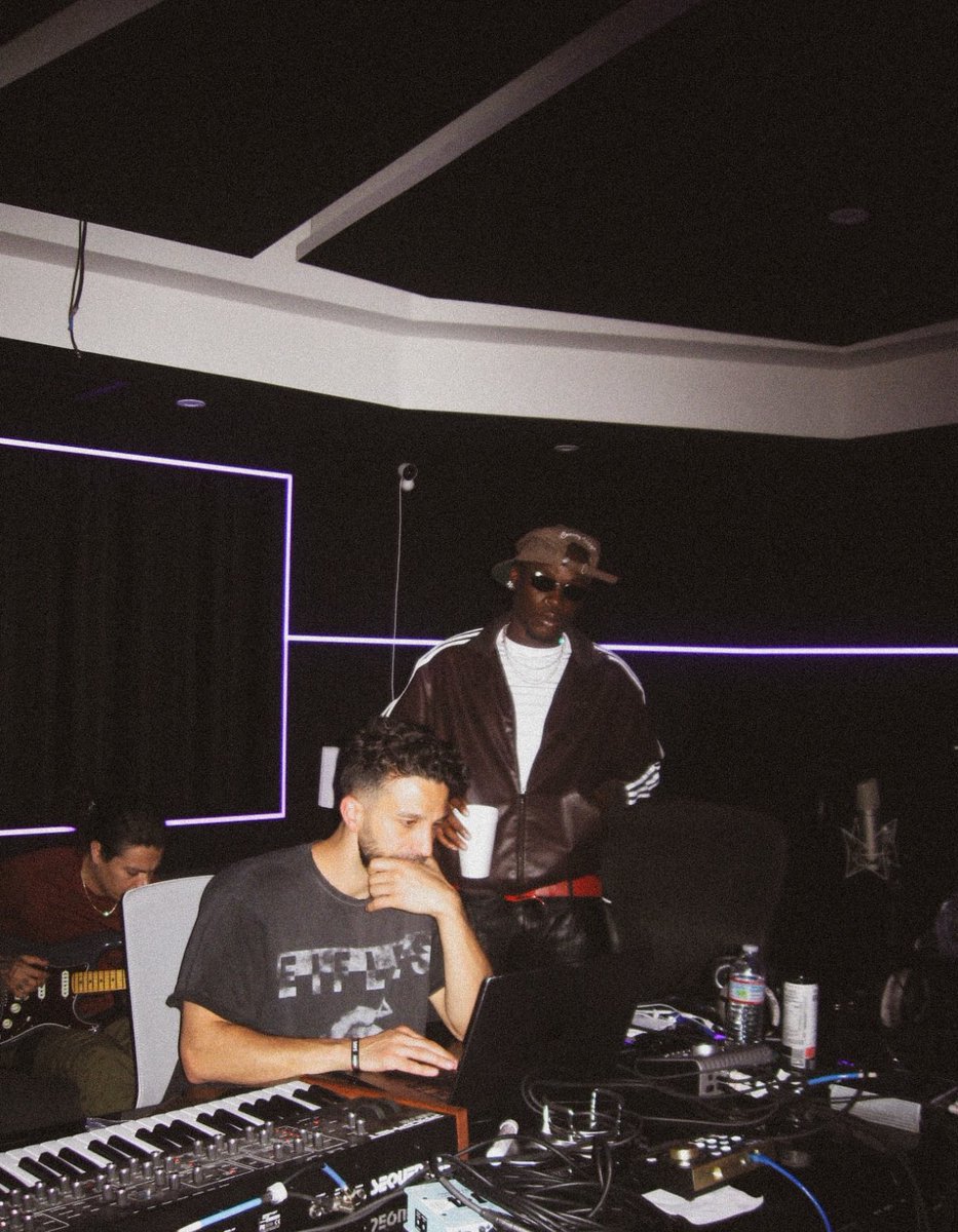 Afrobeat plug NG tweet media