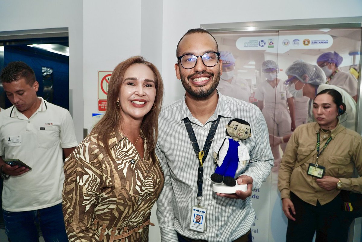 Hospital Universitario de Santander tweet media