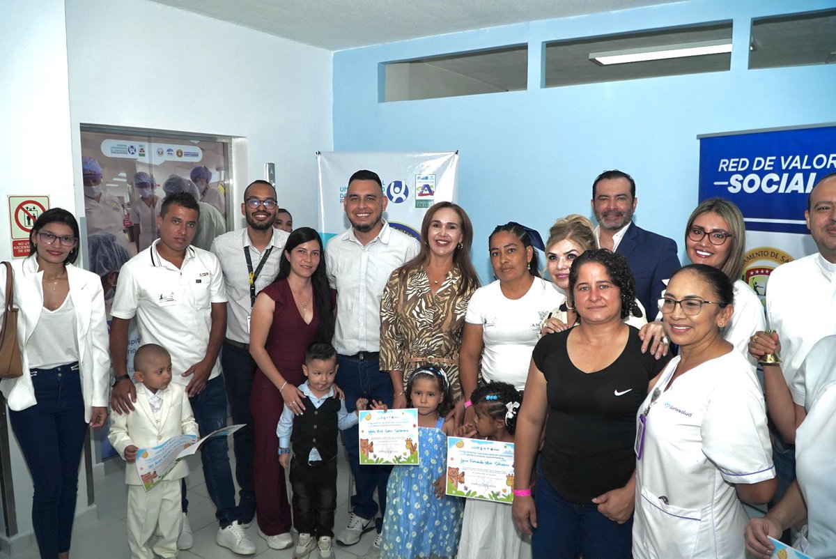 Hospital Universitario de Santander tweet media