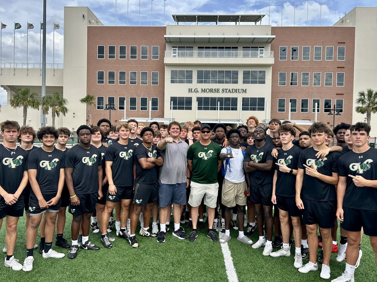 VHS Football tweet media