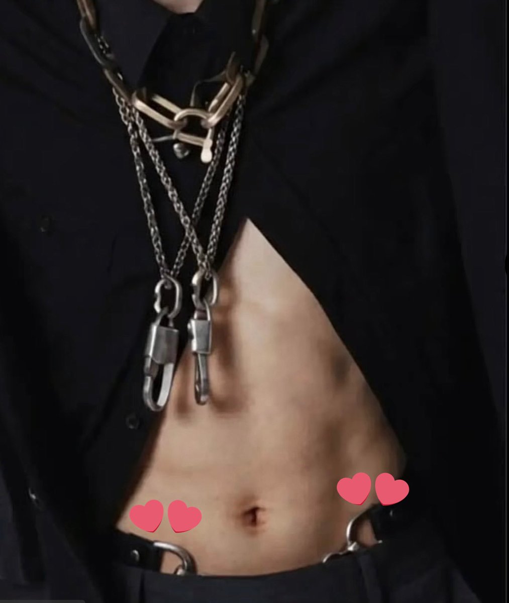 Maria_26596243's tweet image. #WildWednesday …… JIMIN EDITION!!🔥

💀