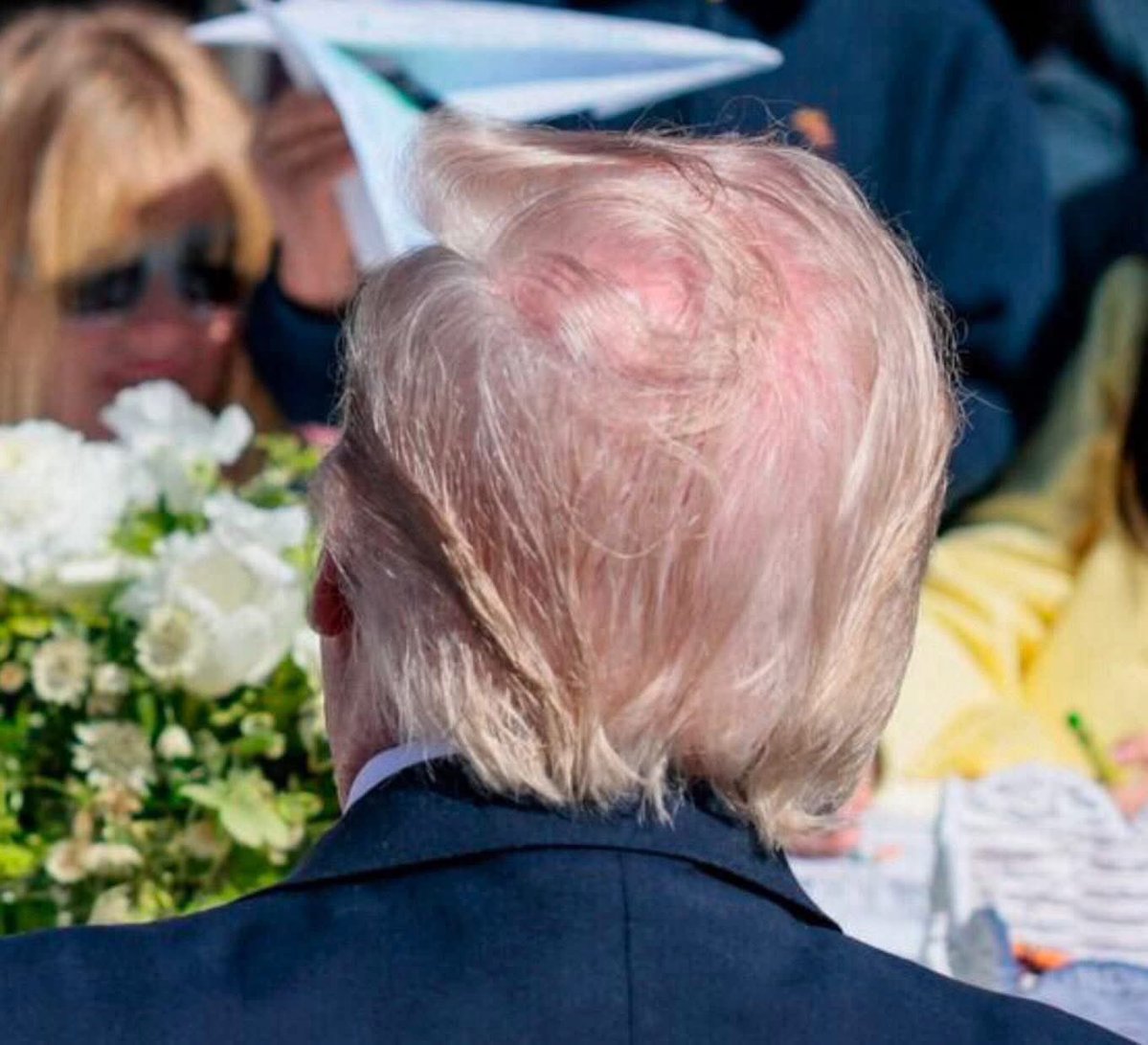 zeg maar John tweet media