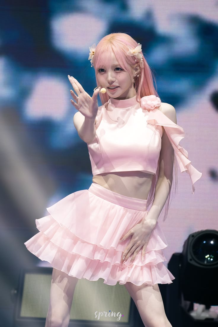 niki (-2.2/5) tweet media