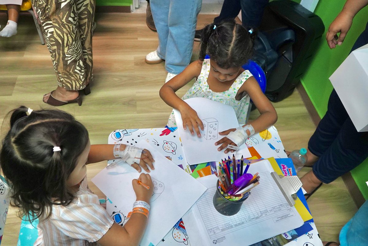 Hospital Universitario de Santander tweet media