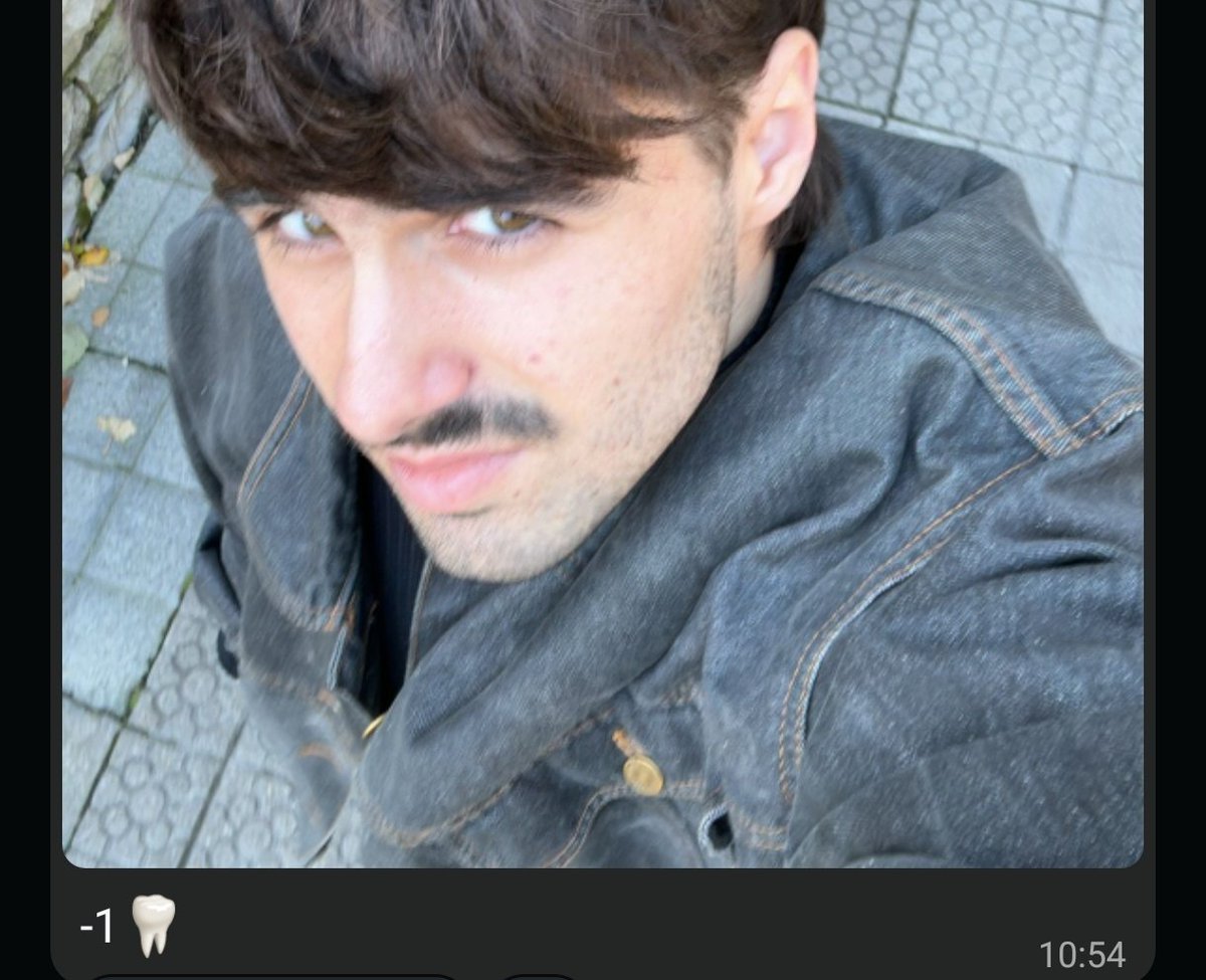 alisson 🪩 tweet media