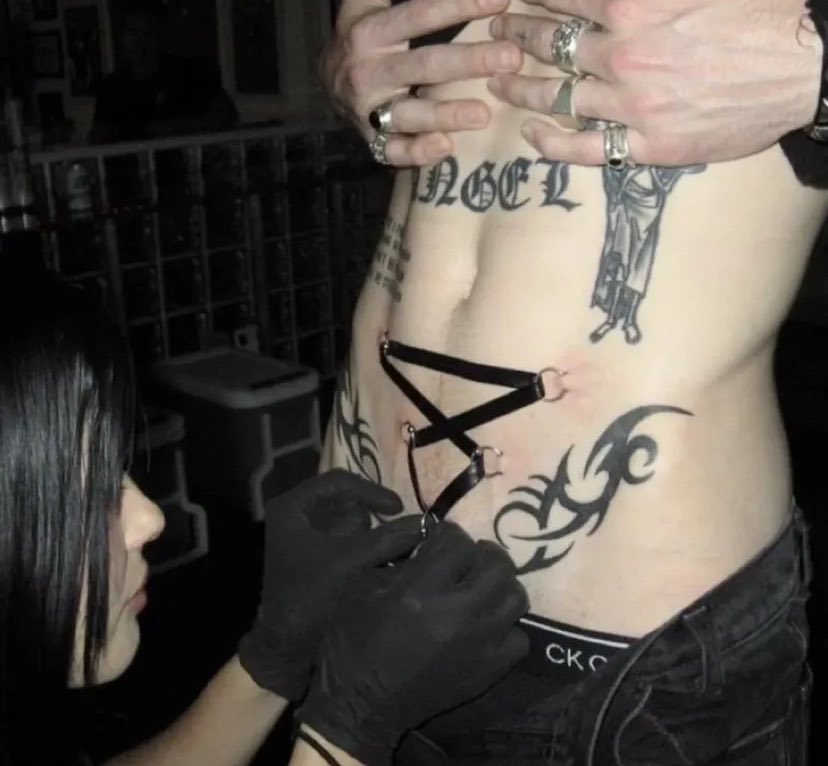 ⋮ neuralink tweet media