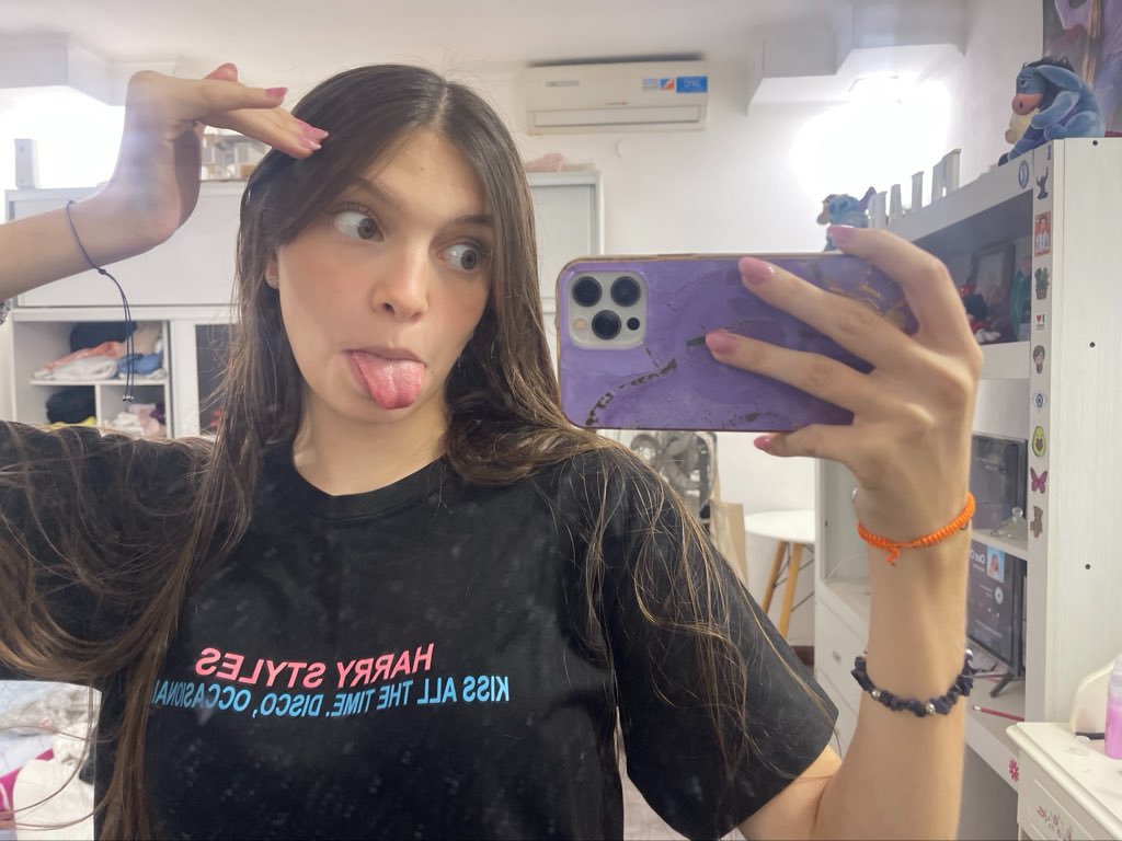 pili lvs taste back ⋆˚꩜｡ tweet media