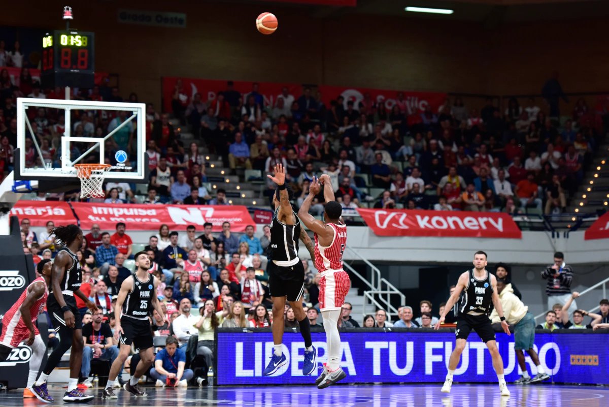 Gigantes del Basket tweet media