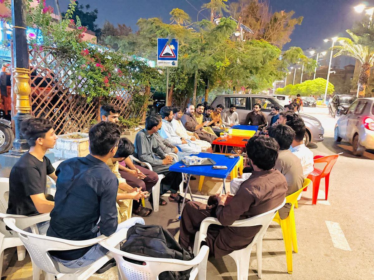 Meeting with PSF SZABUL Unit Cabinet and Students 
<a href="/BBhuttoZardari/">Bilawal Bhutto Zardari</a> <a href="/AseefaBZ/">Aseefa B Zardari</a> <a href="/SaeedGhani1/">Senator Saeed Ghani</a> <a href="/murtazawahab1/">Murtaza Wahab Siddiqui</a>