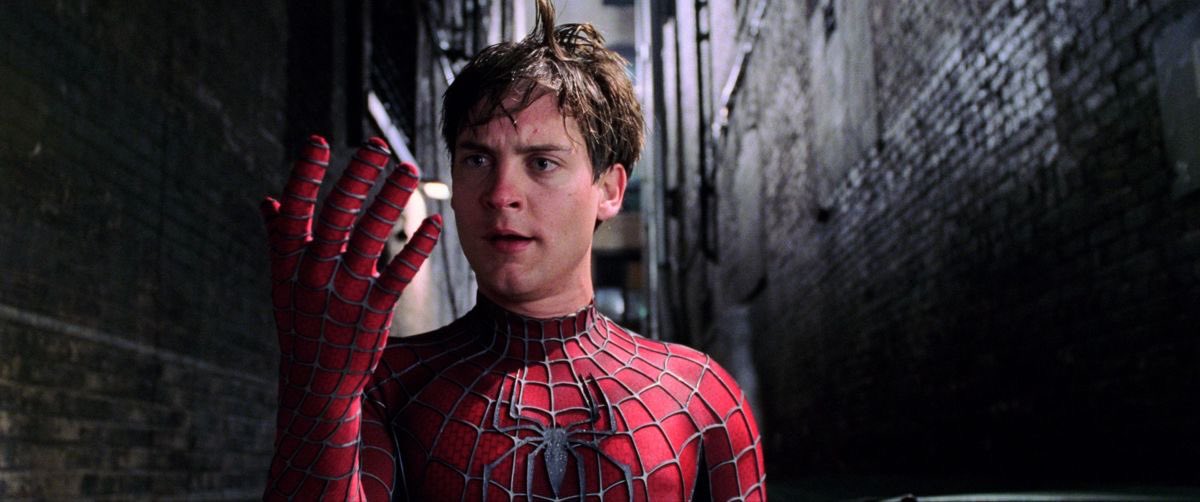SUPARUNPAI's tweet photo. Spider-Man 2 (2004) Dir. Sam Raimi https://t.co/Hf9p72JDHf