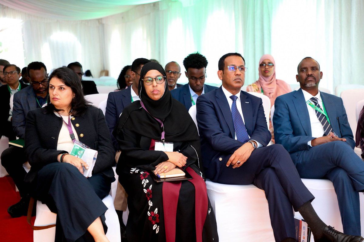 NCRDS_SOMALIA's tweet photo. 1/2 @NCRDS_SOMALIA with @Mpwr_Somalia hosted a high-level side event at the #AfricaUrbanForum (@2ndauf) Opened by H.E. Jabril Abdulle @Ijabril, Somalia’s Ambassador to Kenya.

Discussions focused on advancing durable solutions to urban displacement and housing. https://t.co/e2swXp65Mn