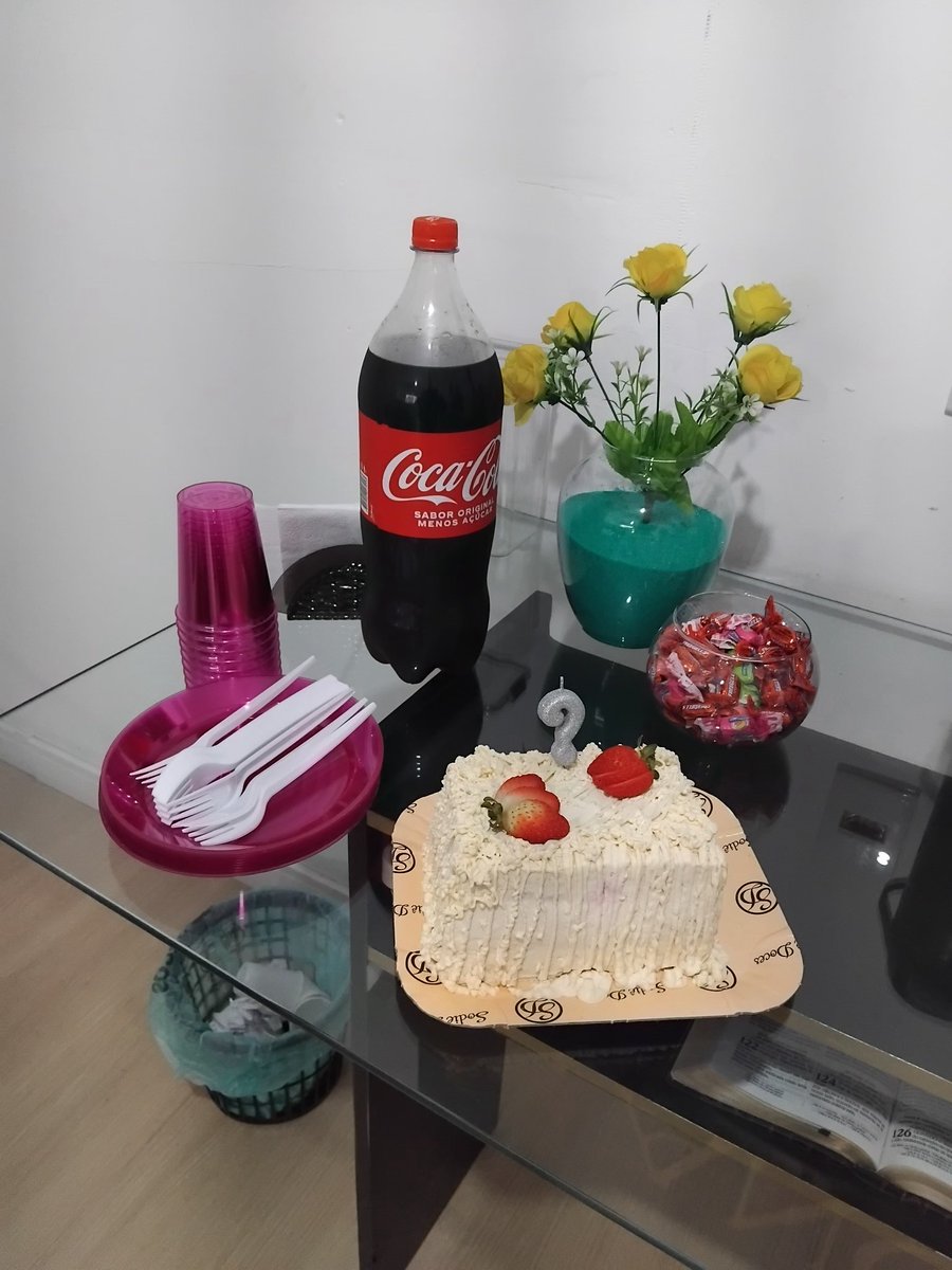 𝗘𝗠𝗔𝗡𝗨𝗘𝗟𝗟𝗬 ⁷ 🛥 precisa de ingresso tweet media