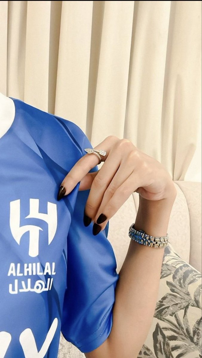 أمل .. tweet media