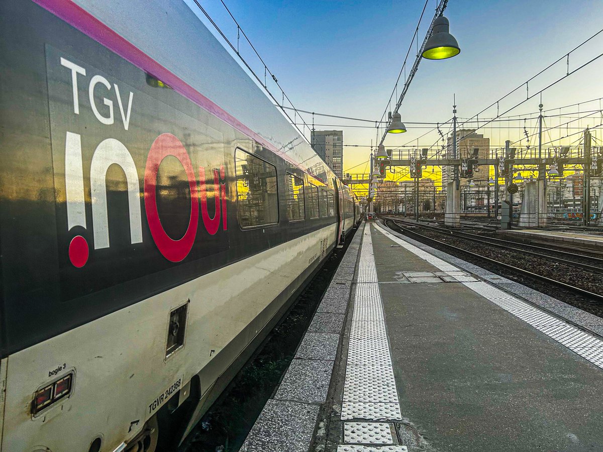 𝔍ulien tweet media