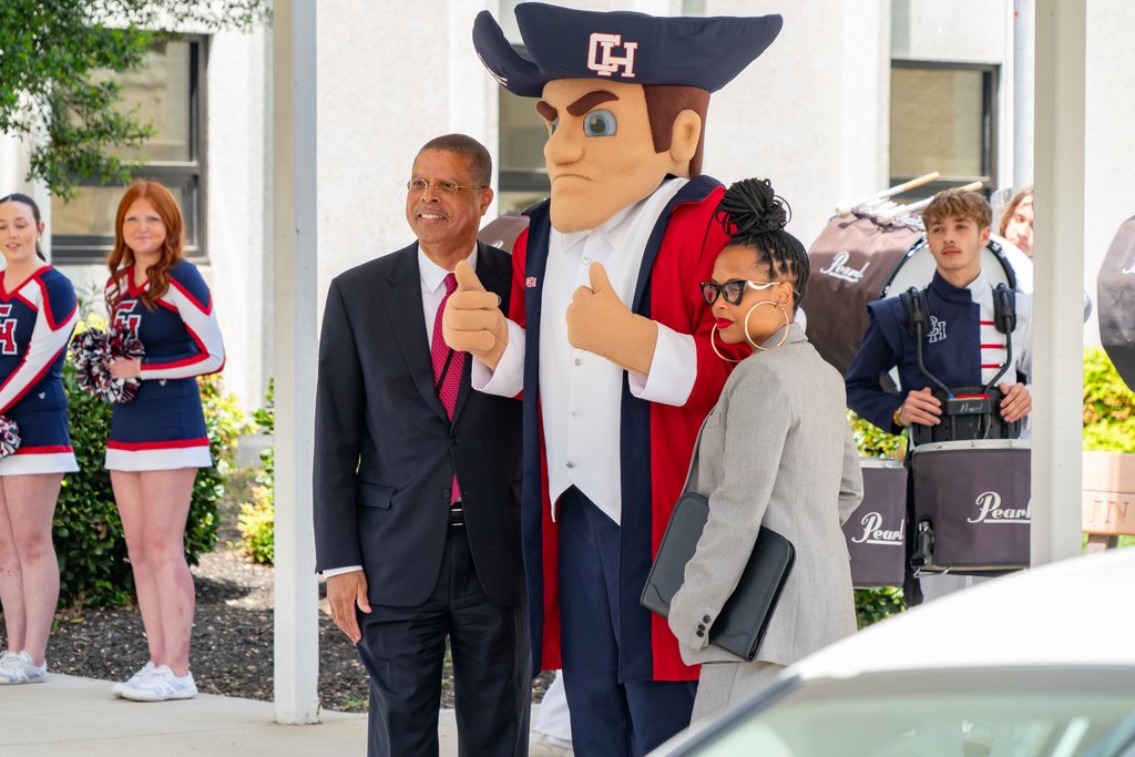 ColonialHeightsK12 tweet media