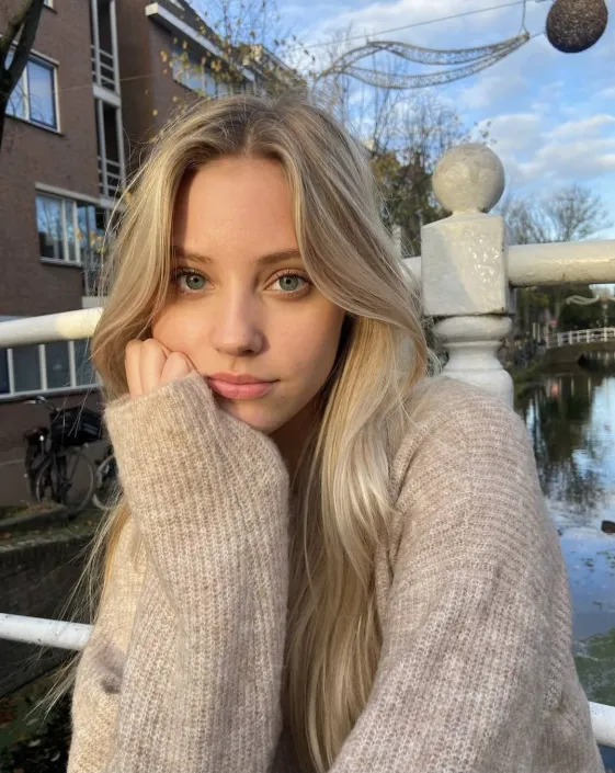 Dutch Celebs tweet media