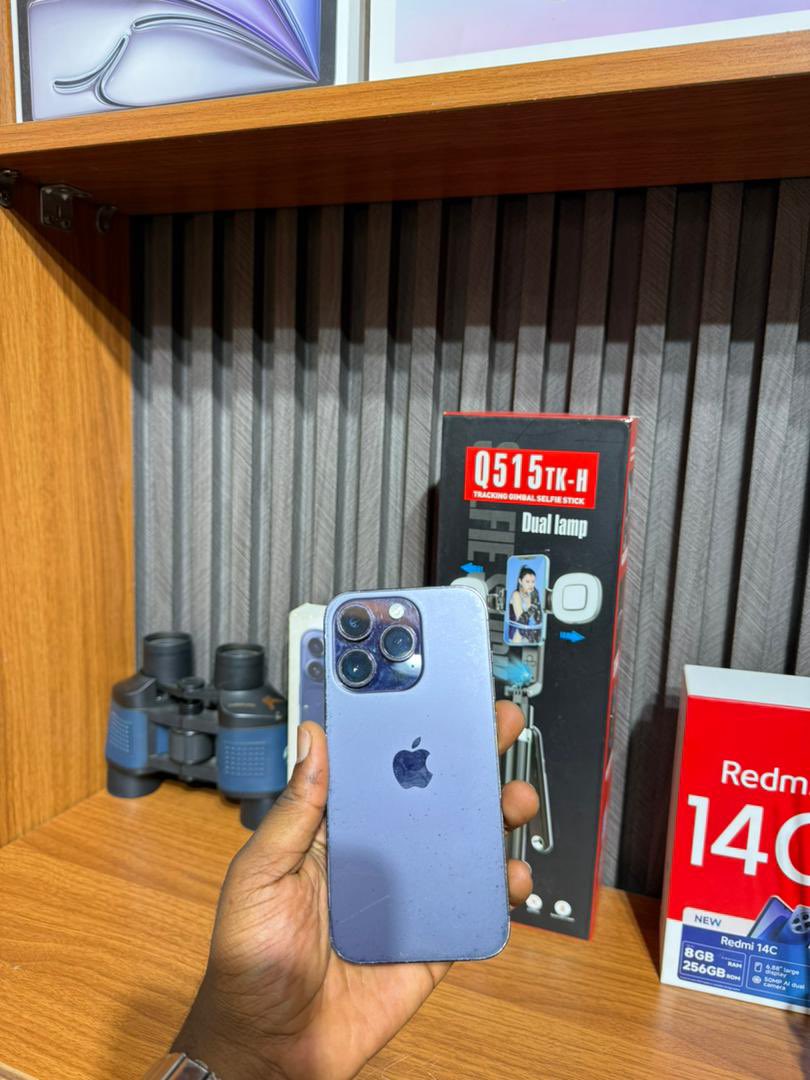 Everything Everything tweet media