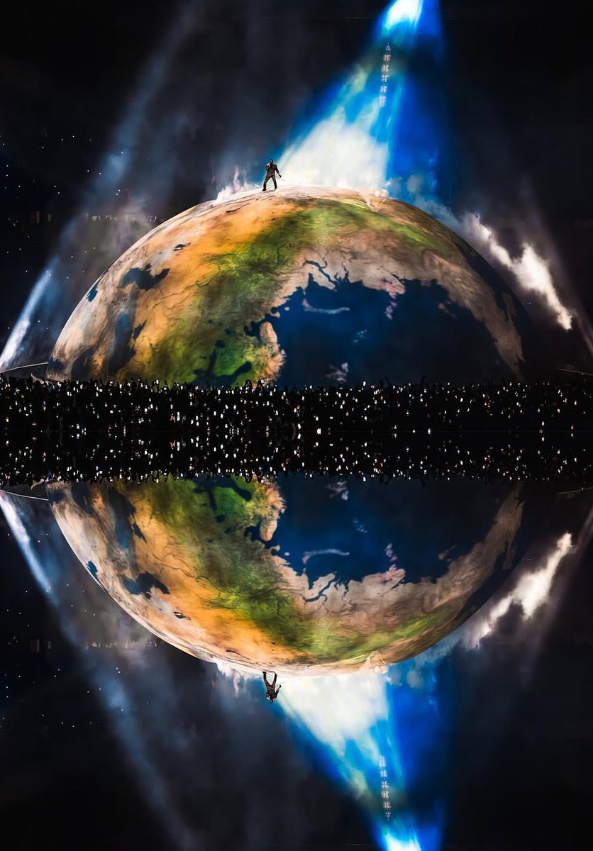 theyeezymafia's tweet photo. The Globe Stage is coming to every Country 🌎 https://t.co/q0dKGB1xO8