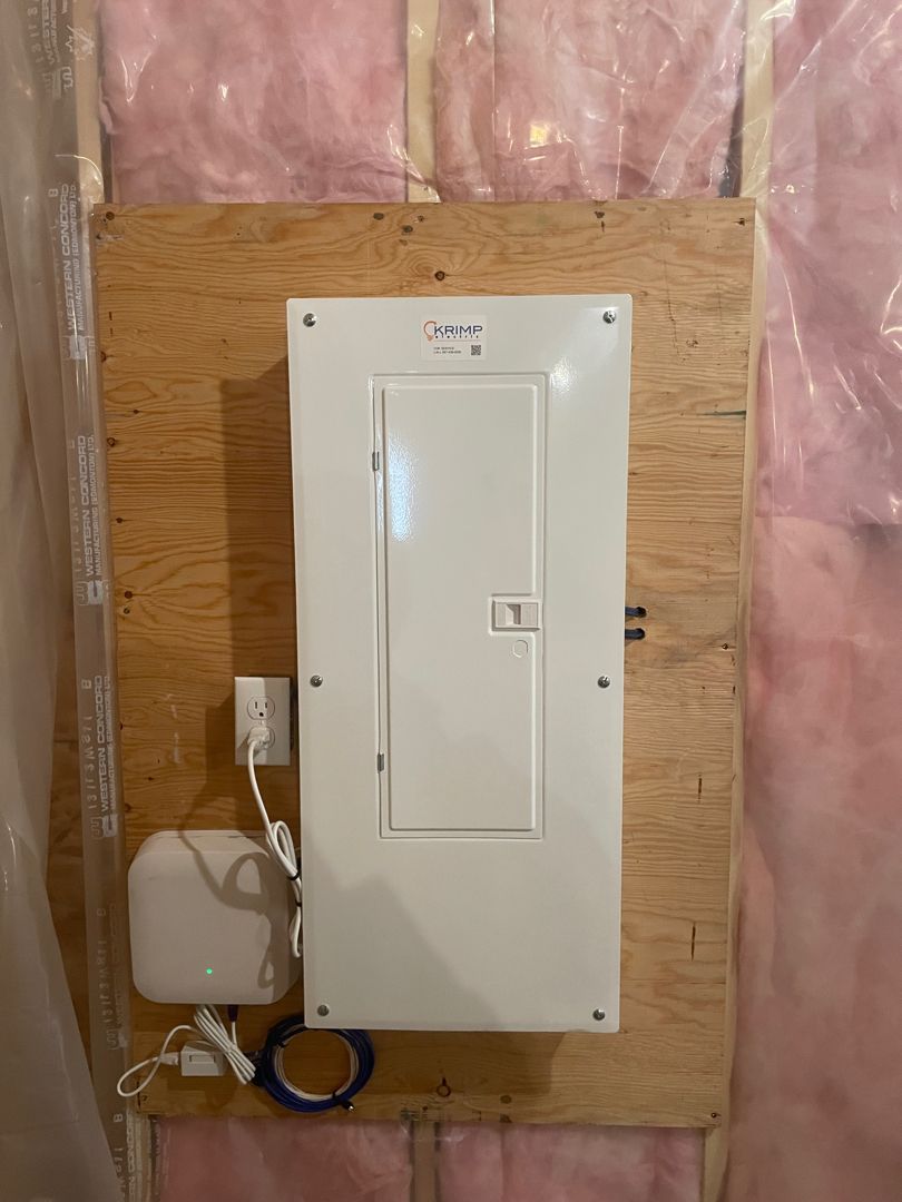 KrimpElectric's tweet photo. 200A service upgrade in Okotoks. Moved the main panel to the garage, refed the house underground, wired the garage with lights and plugs. Clean from start to finish. #KrimpElectric #Okotoks https://t.co/O2HqKQB5xu