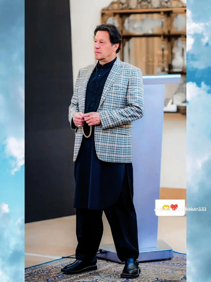 Tabid3d's tweet photo. السلام علیکم 
مرشد عمران خان کے چاہنے والے جواب دیں صرف پٹواری نیڑے نا آوے
 #اردو_زبان 
#صباح_الخير https://t.co/pPQ7FI142j