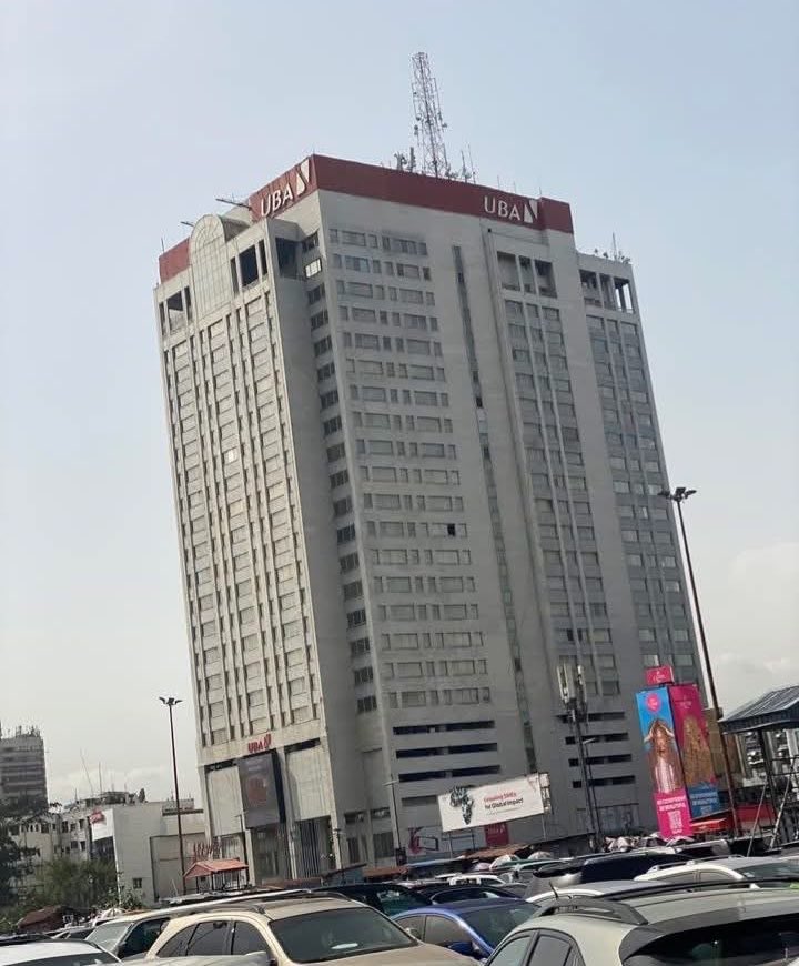 Victoria A tweet media