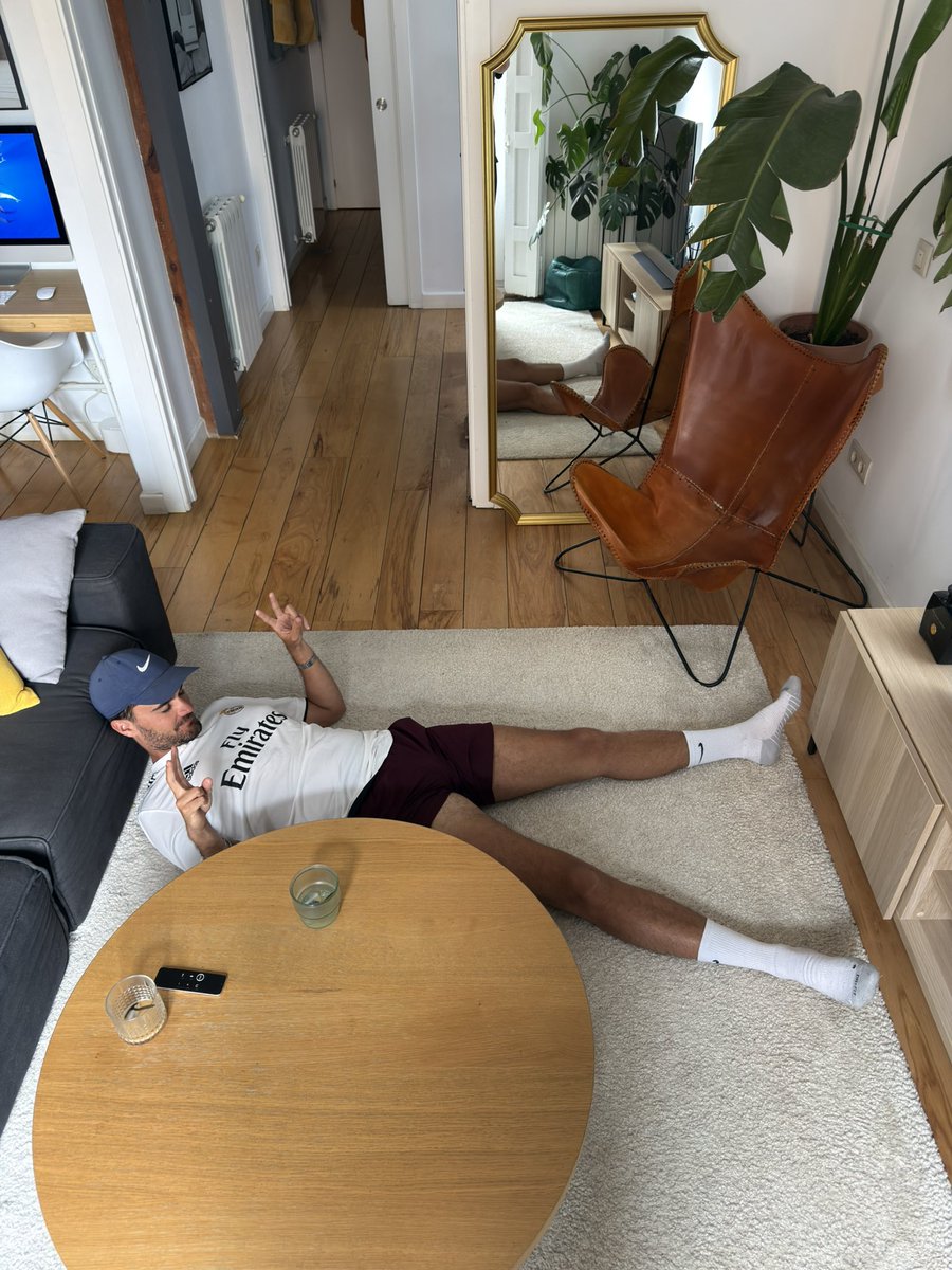 <a href="/chocotuits/">Carlos Sánchez</a> Aprende un poquito, anda.