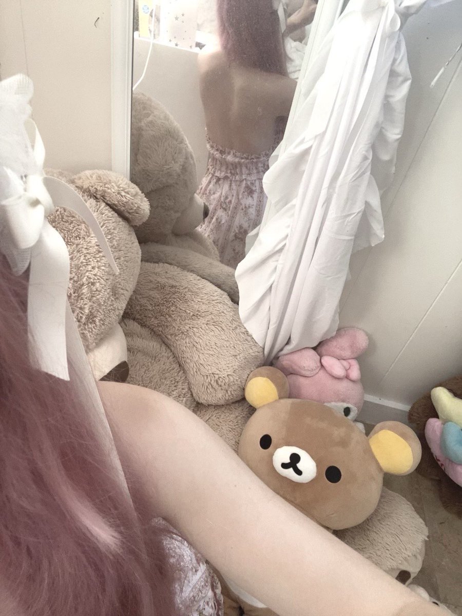 avry ◞ ˕ ◟.˚ tweet media