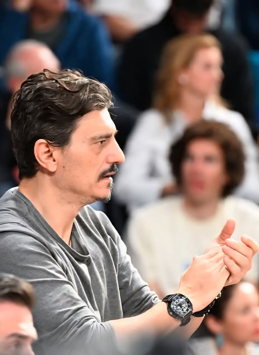 🎩☘️Βaby face☘️♉ tweet media