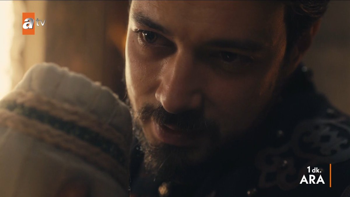“Senin adın Murad!”

Her cümlesi dolu dolu yazılmış bir sahne... Duyguyu eksiksiz hissettiren bir oyunculuk, Mert Yazıcıoğlu. Helal olsun! 👏🏻 #kuruluşorhan
